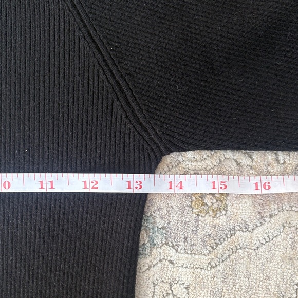 Zara Puff Sleeve Black Cardigan - Picture 4 of 6